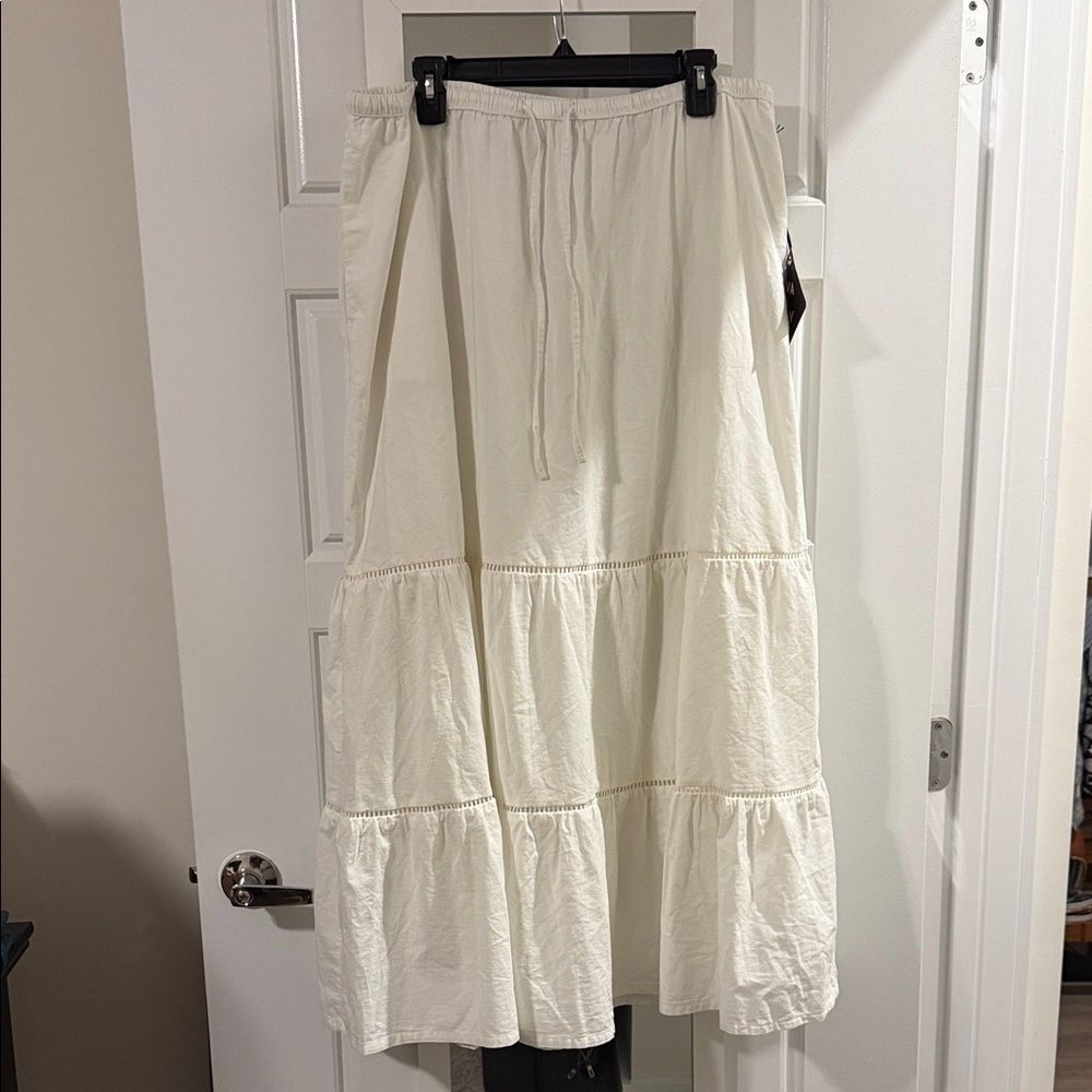 Chic Cream Maxi Skirt - Ava & Viv - XXL NWT